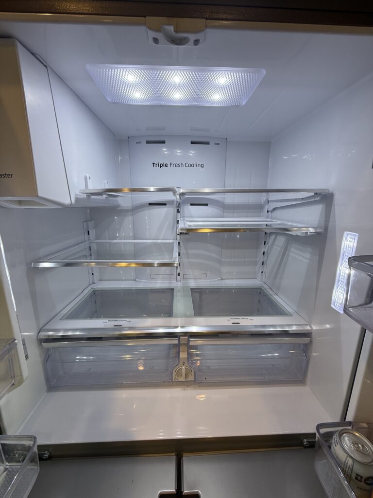 365 Commercial Cleaning Saskatoon – Gallery Before and after comparison of 365 commercial cleaning services in saskatoon